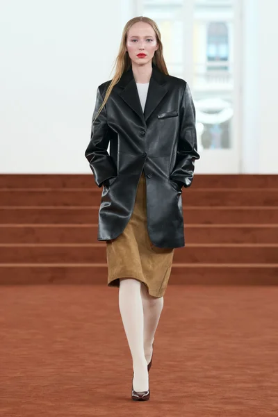 Look 31
